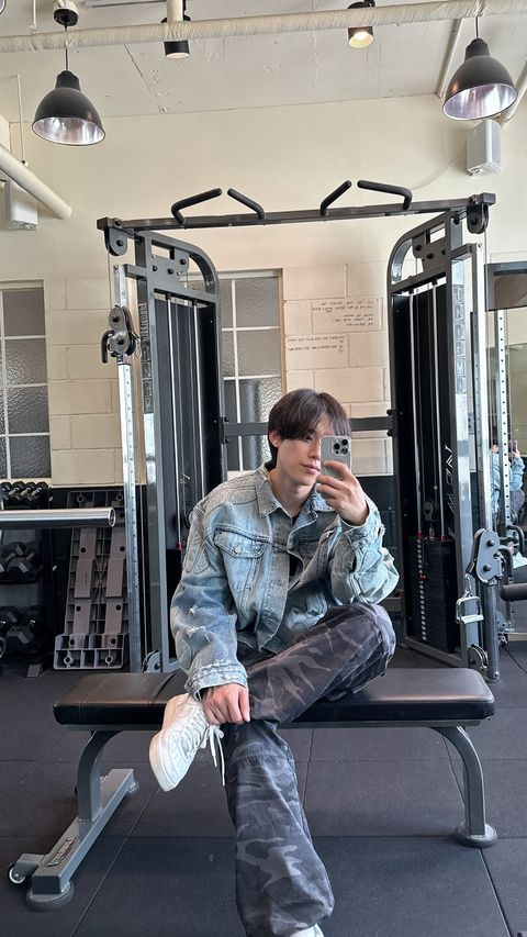 sungcheolbr's tweet photo. 📸 — LINDO! 
Nova atualização de Sung Cheol nos Stories de seu Instagram! (sungcheol2)
-
https://t.co/RweAg0tokX
-
[#] #KIMSUNGCHEOL 김성철 #김성철 • @React_evt https://t.co/NON8lPF2TH