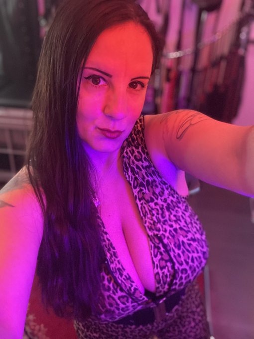 Today. In the dungeon. Book your session (IRL or virtual) at  https://t.co/GWpdX2oRAm ⛓️ #mistressxena<a href="/tag/domina"class="tags"><span>#domina</span></a><a href="/tag/mistressxena"class="tags"><span>#mistressxena</span></a><a href="/tag/nycdominatrix"class="tags"><span>#nycdominatrix</span></a><a href="/tag/femdomfatale"class="tags"><span>#femdomfatale</span></a>