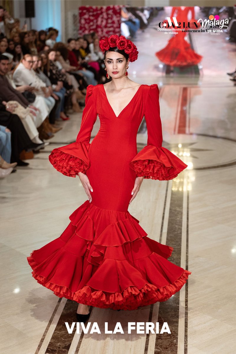 Vestido rojo de flamenca de Viva la Feria 

#MalagadeModa #TalentoOriginal #modaandaluza #trajedeflamenca #modaflamenca #flamencas #flamenca  #instaflamenca  #feria #trajedegitana #flamencasyvolantes #flamencadress  #trajesdeflamenca  #flamencaselegantes #flamencamoda