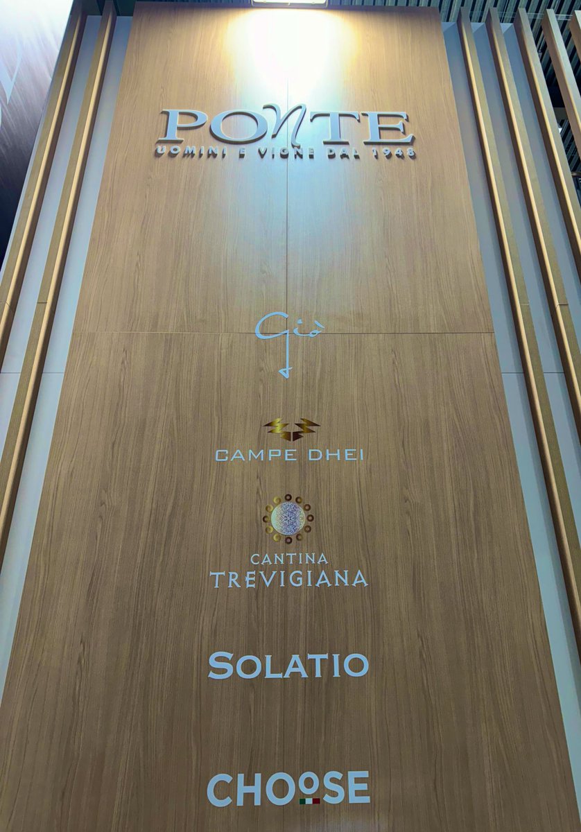 fammatti's tweet photo. Vinitaly 2024 https://t.co/HonbDZOUF3