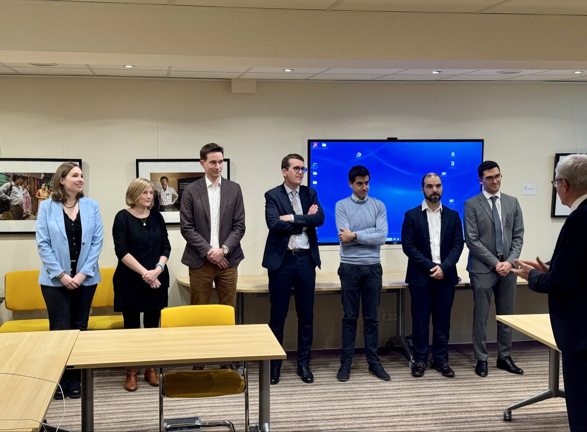 Maxime Patout (@maximepatout) on Twitter photo Félicitations à la promotion 2024 des #MCUPH de #pneumologie <a href="/SPLF_SocPneumo/">Société de Pneumologie de Langue Française (SPLF)</a> Félicitations à la promotion 2024 des #MCUPH de #pneumologie <a href="/SPLF_SocPneumo/">Société de Pneumologie de Langue Française (SPLF)</a>