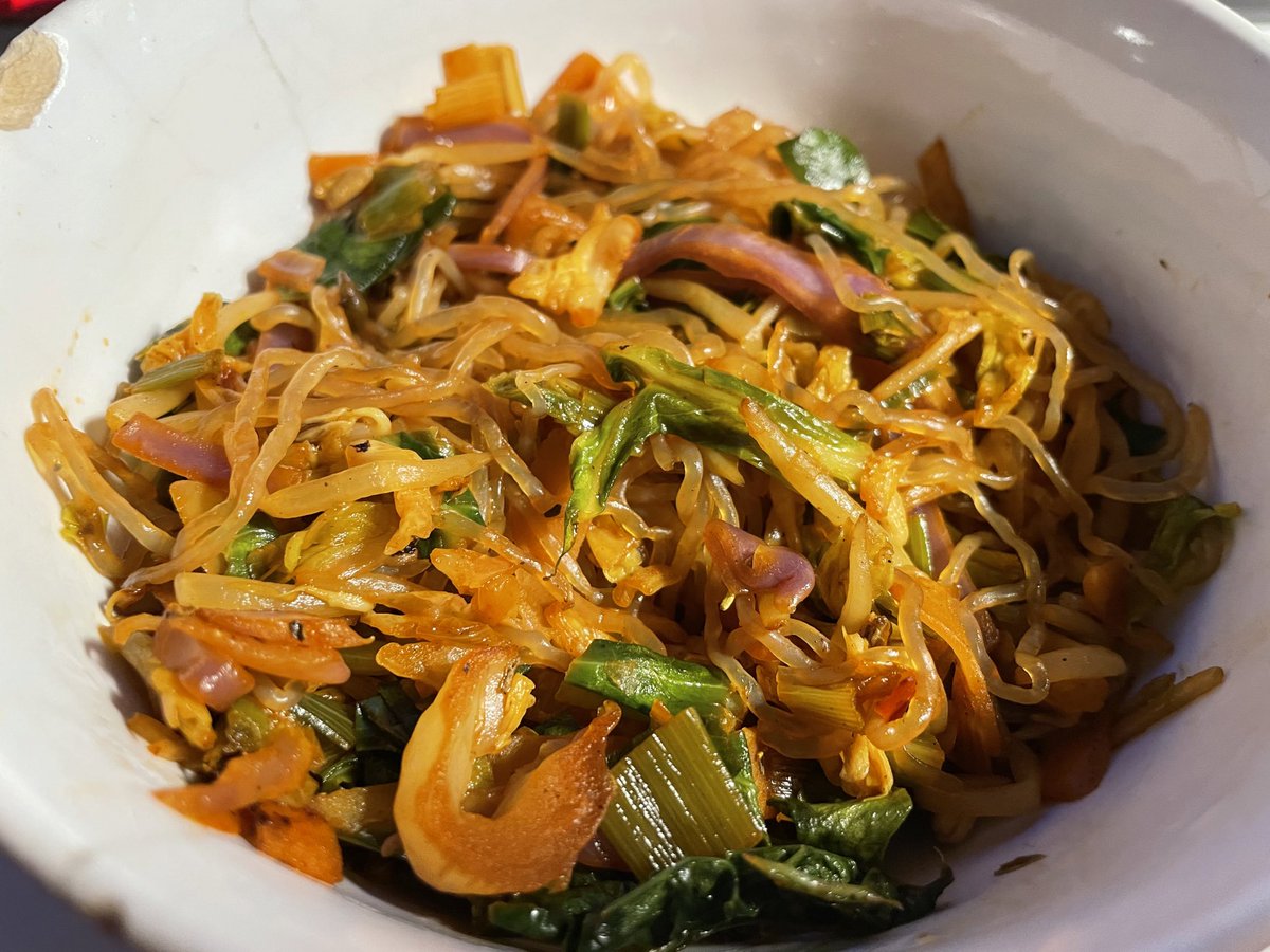 Konjac noodle spicy stir fry!! (119 cal)