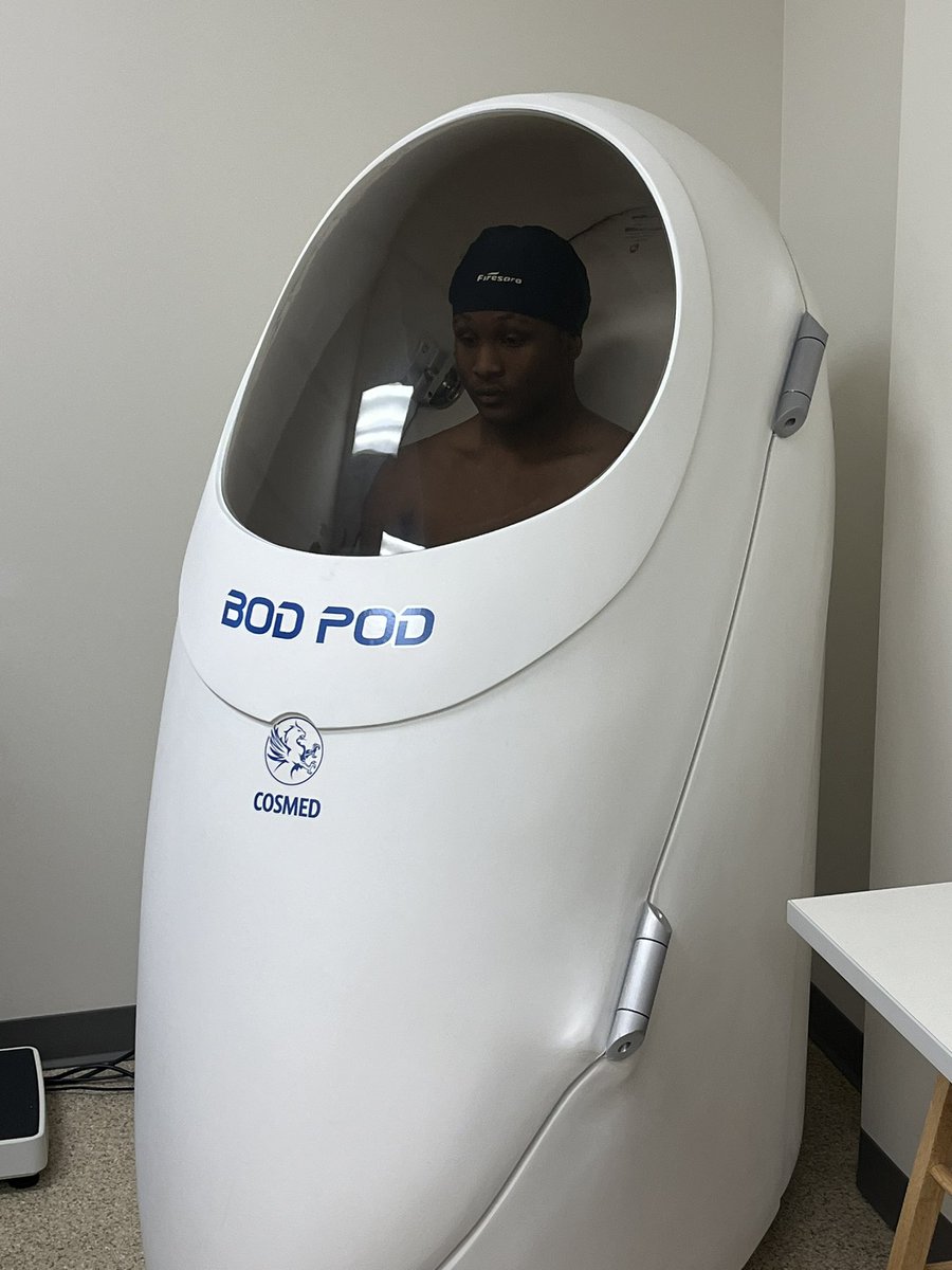 To be the best athlete you can be, you need real scientific data! Thanks to our KINE department for doing BODPOD & VO2 testing with our guys today. High level stuff!