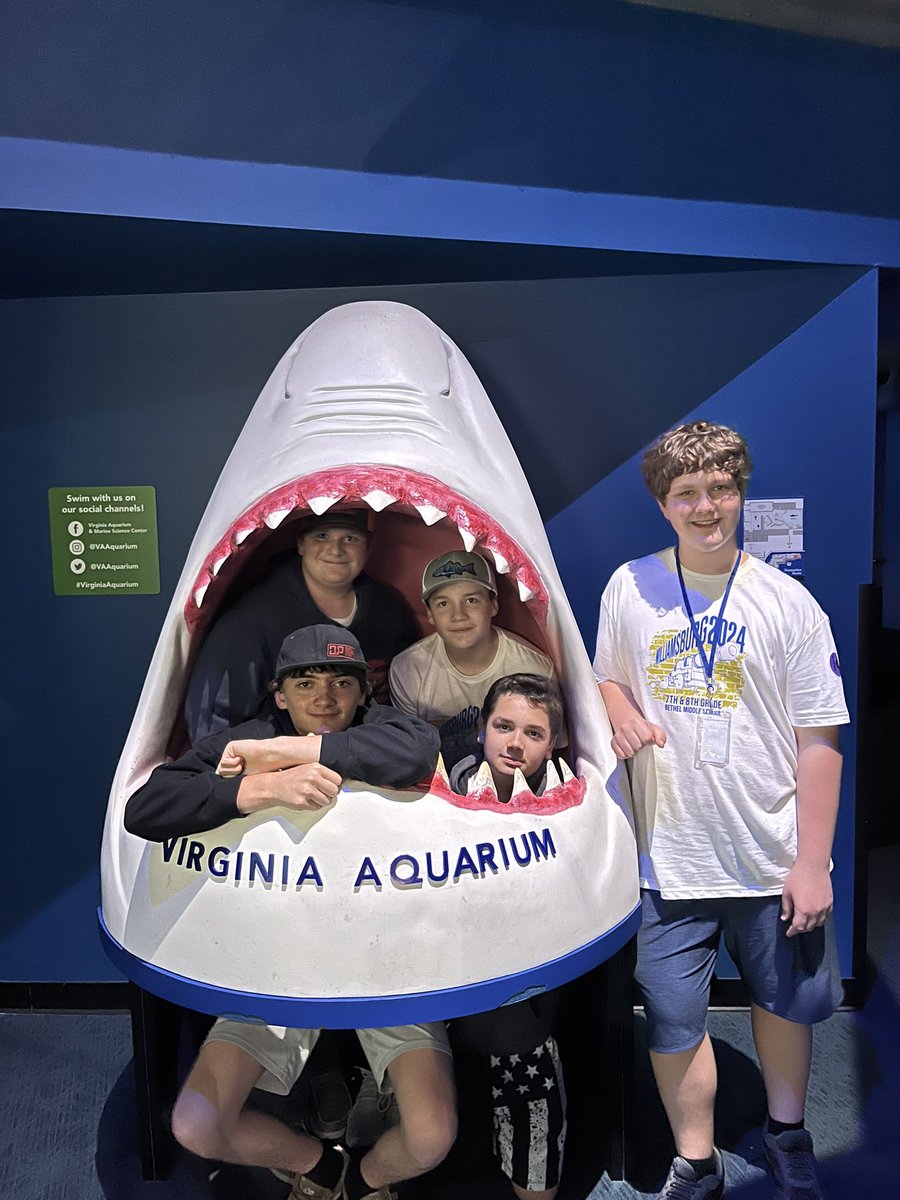 drbbettis's tweet photo. Bethel School’s middle schoolers loved the Virginia Beach Aquarium!  @bethel_school #bethelallin #WeAreWatauga https://t.co/K1GIXAhDjA