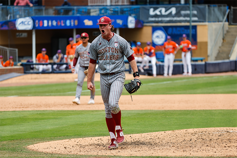 PODCAST ALERT! John West returned to BC after entering the transfer portal in July. No regrets, even as he adjusts to a new coaching staff. baseballjournal.com/podcast-bc-pit…