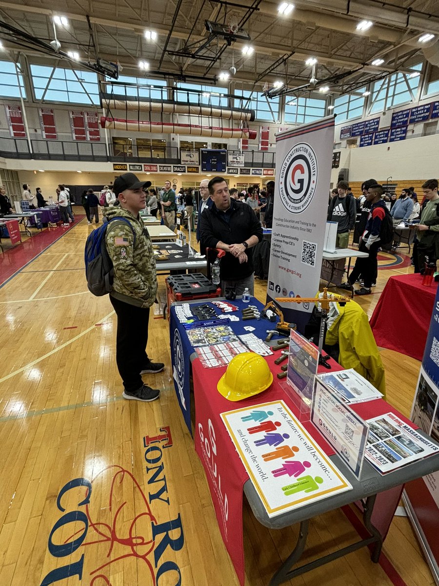 At Billerica High School Career Fair…#Construction #Apprenticeship <a href="/GWGCI/">Gould Construction Institute</a>