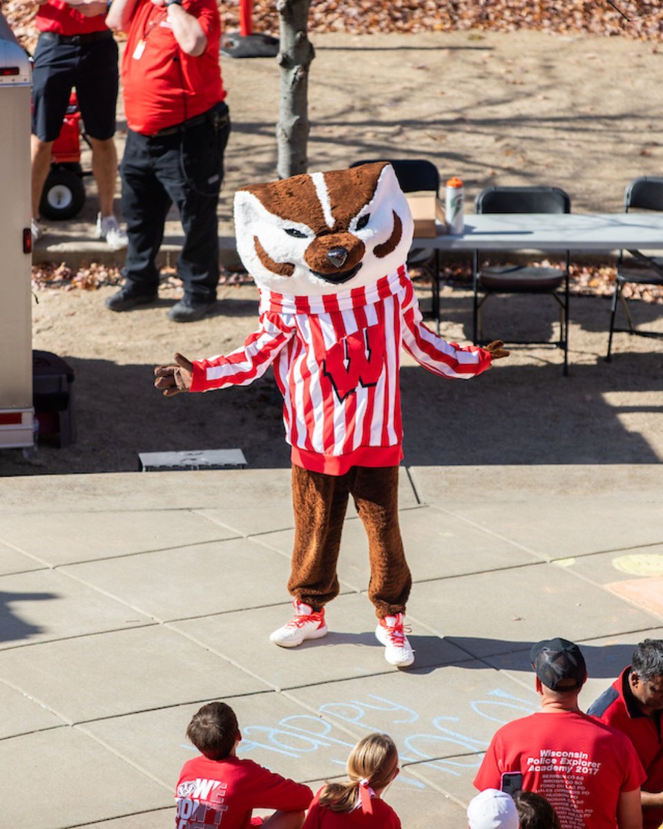 We did it! 🥳 Thanks to our amazing alumni and friends we’ve unlocked $10K in funding for the Teacher Pledge. THANK YOU! There's one hour left to support the School of Education. Join in and jump around with a gift of any size! 🦡 ❤️ go.wisc.edu/support-educat… #DayoftheBadger