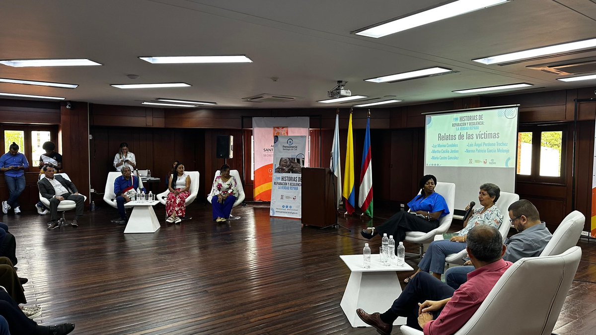 rodrisalazarco's tweet photo. Tenemos una deuda histórica con las #victimas, #Cali como gran receptora del suroccidente debe ser coherente en su PDD incluyendolas  en capítulo especial, @alejoeder reconciliar es  construir paz de cara a un compromiso ético con nuestras comunidades de víctimas. https://t.co/sZh2TBZ7mk
