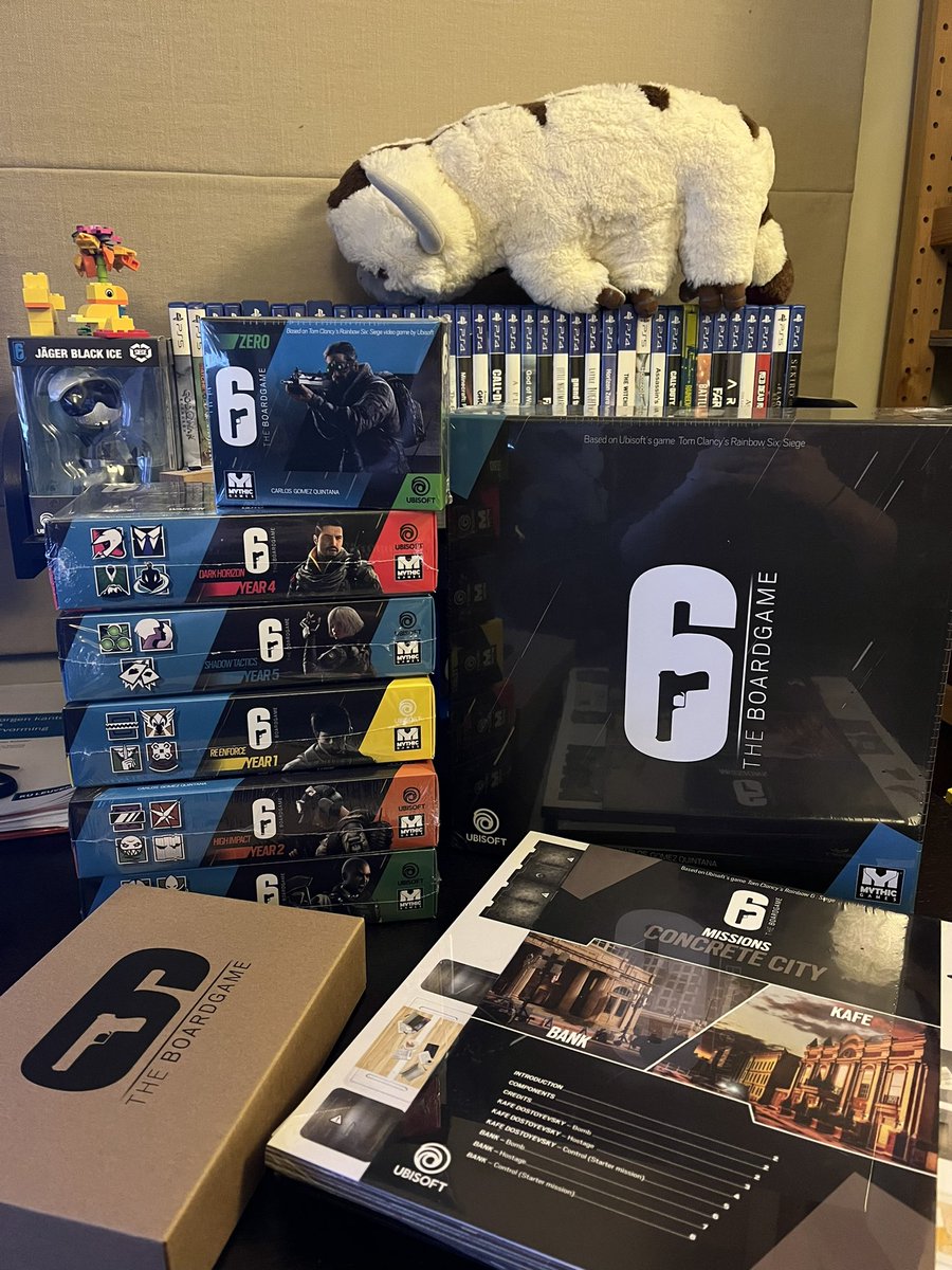 P2ification's tweet image. After 4 years, the game finally arrived! Can’t wait to play this with @Boze_Max 😍😍