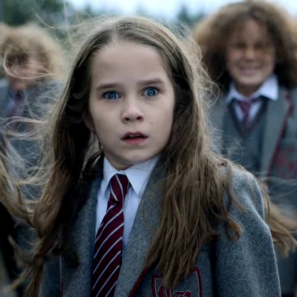 D3V4NSS's tweet photo. Coming out the gate doing a musical movie with a brittish accent and a gory horror with an American accent as an 11 year old Irish child is actually crazy. https://t.co/K7sasfzD9n