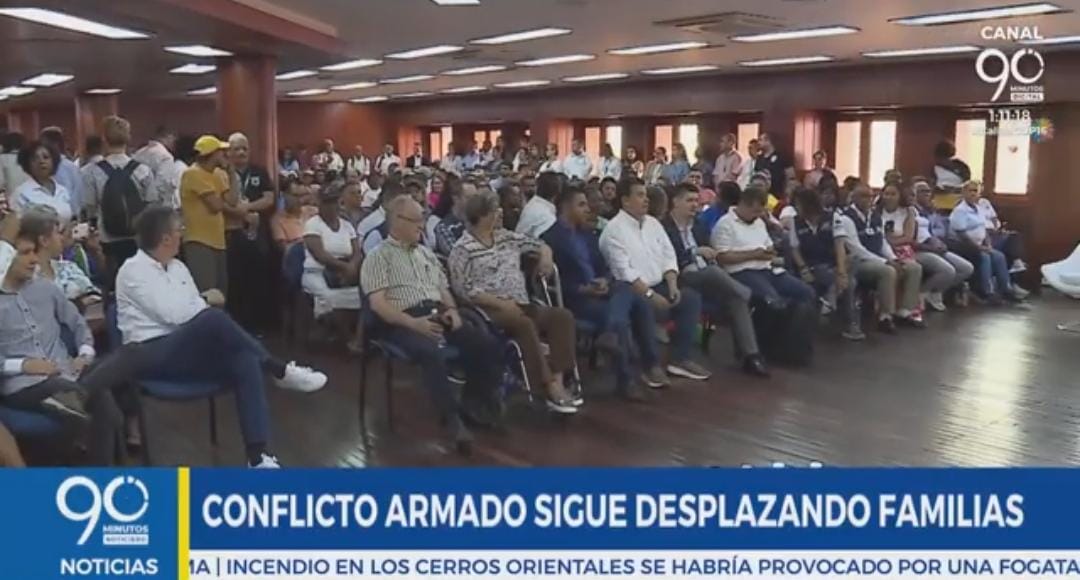 rodrisalazarco's tweet photo. Tenemos una deuda histórica con las #victimas, #Cali como gran receptora del suroccidente debe ser coherente en su PDD incluyendolas  en capítulo especial, @alejoeder reconciliar es  construir paz de cara a un compromiso ético con nuestras comunidades de víctimas. https://t.co/sZh2TBZ7mk
