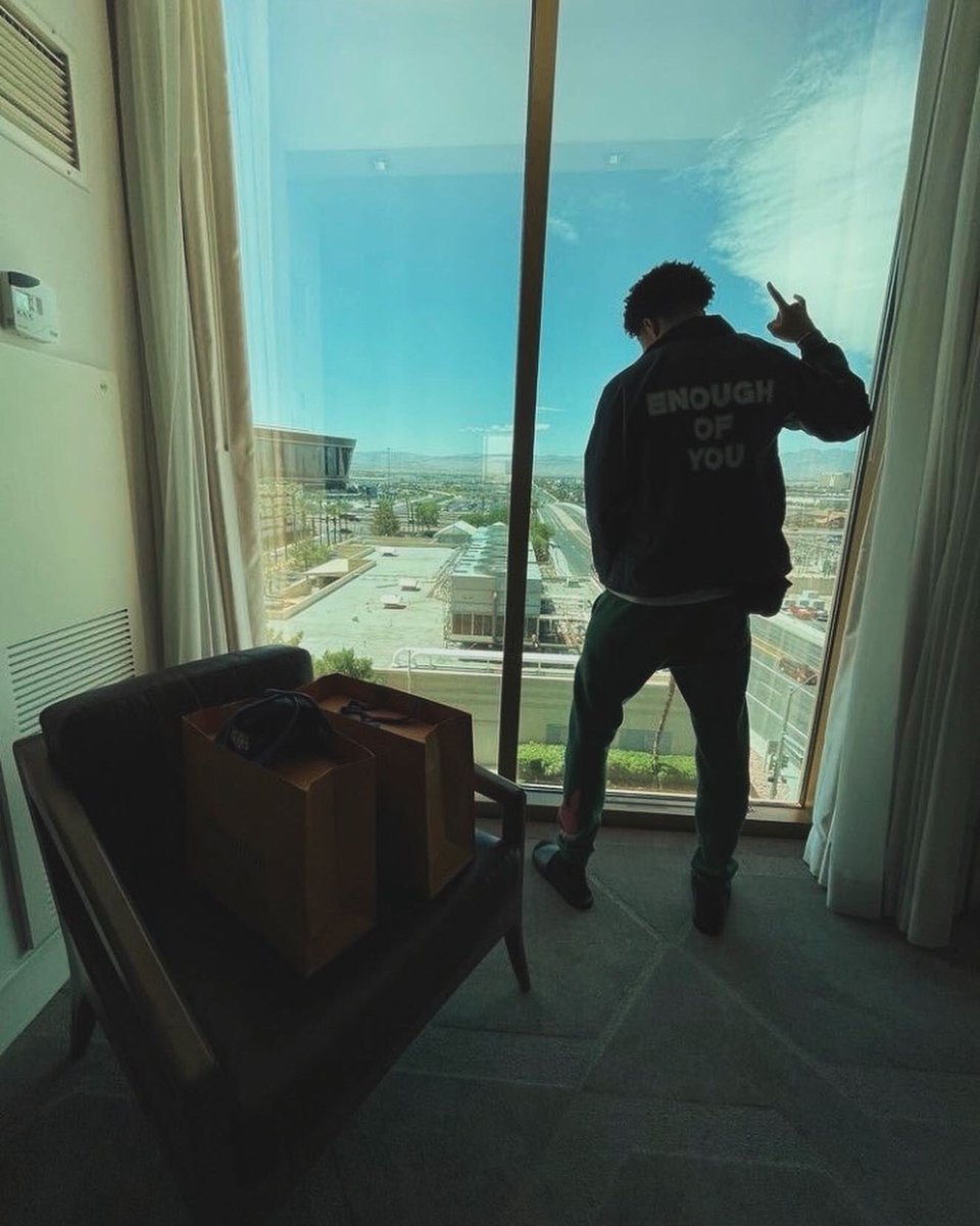 S_stevens36's tweet photo. Make sure you leave em with a story to tell when it’s all set &amp; done🚶🏽‍♂️

NEW VA JUST DROPPED!!!!! https://t.co/wrGESATWmH