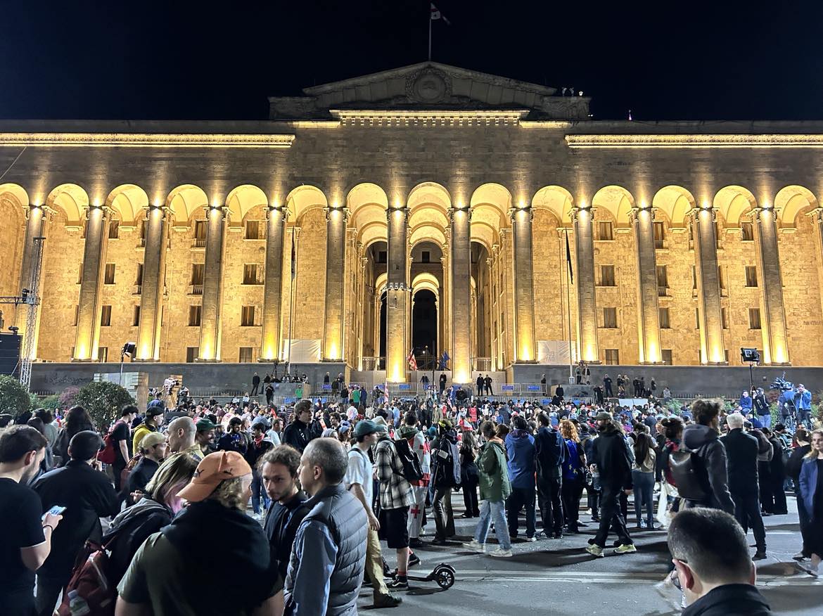 Thousands of people are still protesting in front of parliament on Shota Rustaveli Avenue. Mariam Kvaratskhelia, the co-founder of Tbilisi Pride, wrote on Facebook that the protest ‘continues in two strategic locations’.

➡️ Follow our live updates: oc-media.org/live-updates-p…