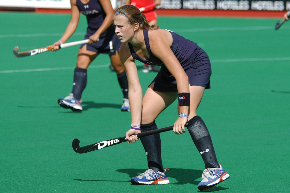 USA Field Hockey continues to celebrate and honor the 2024 Hall of Fame inductees prior to the celebration, hosted by the U.S. Field Hockey Foundation. This week: Kelly Doton! 🇺🇸 bit.ly/4d2u73x