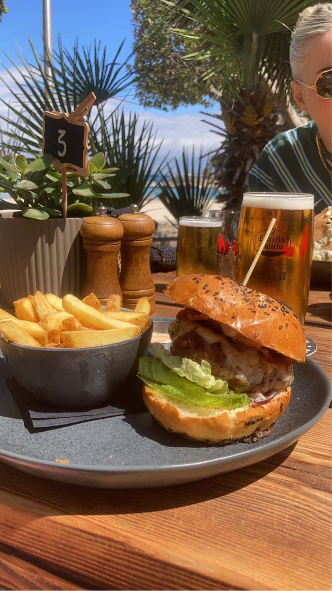 Matthew Riley tweet media