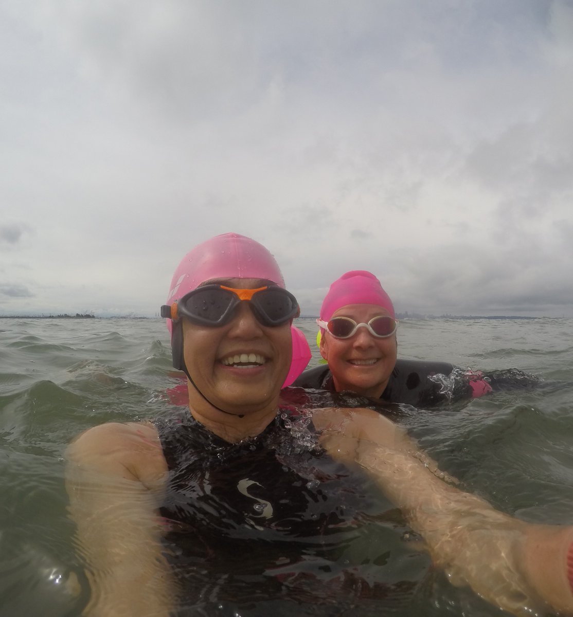 #buoyselfie pics from our 4/14 Sunday Berkeley swim. 

Come out and join us! Learn more and register here: odysseyopenwater.com/berkeley

#openwaterswimming #berkeleyswim #bayswim