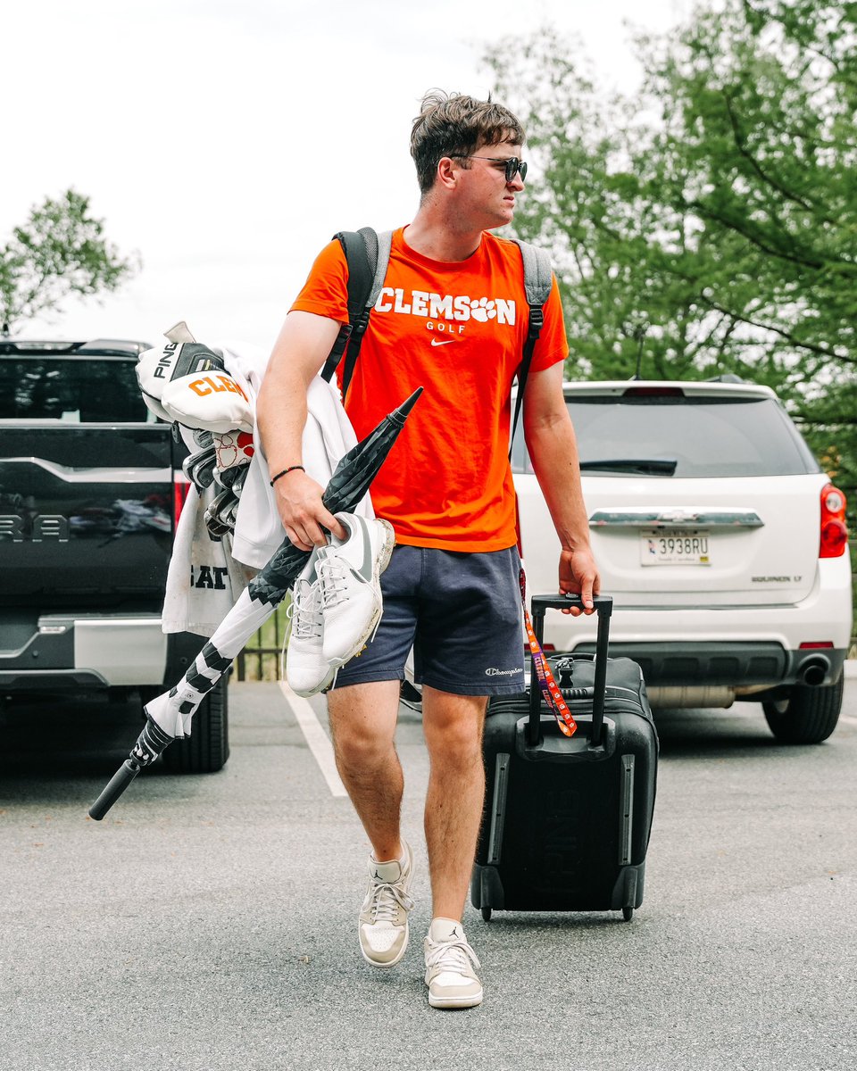 Clemson Men's Golf tweet media