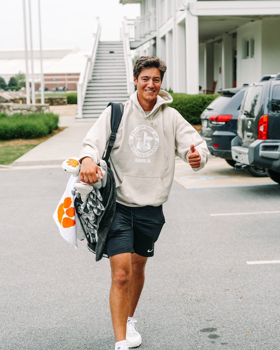 Clemson Men's Golf tweet media