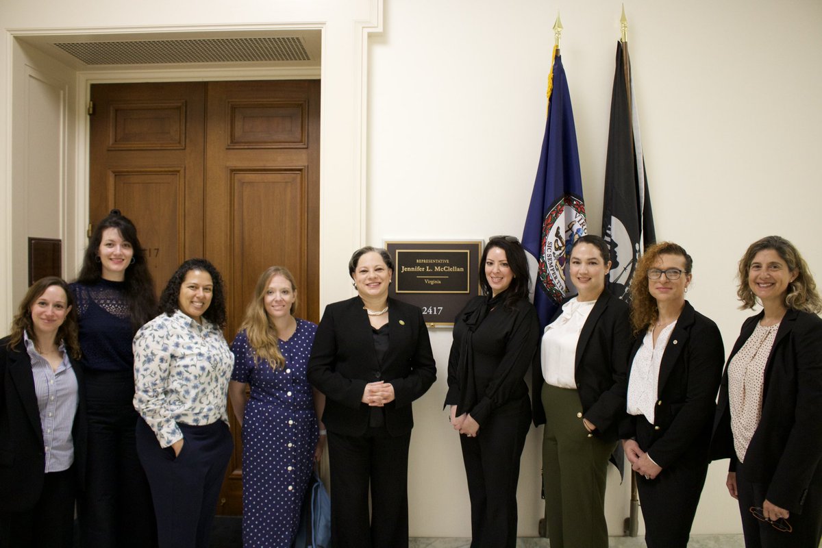 Thank you to members of the Military Reform Coalition for visiting today to share your stories and advocate for #EndingMST, expanding reproductive health access for service members, veterans and their loved ones, and supporting survivors of military workplace violence. #SAAPM