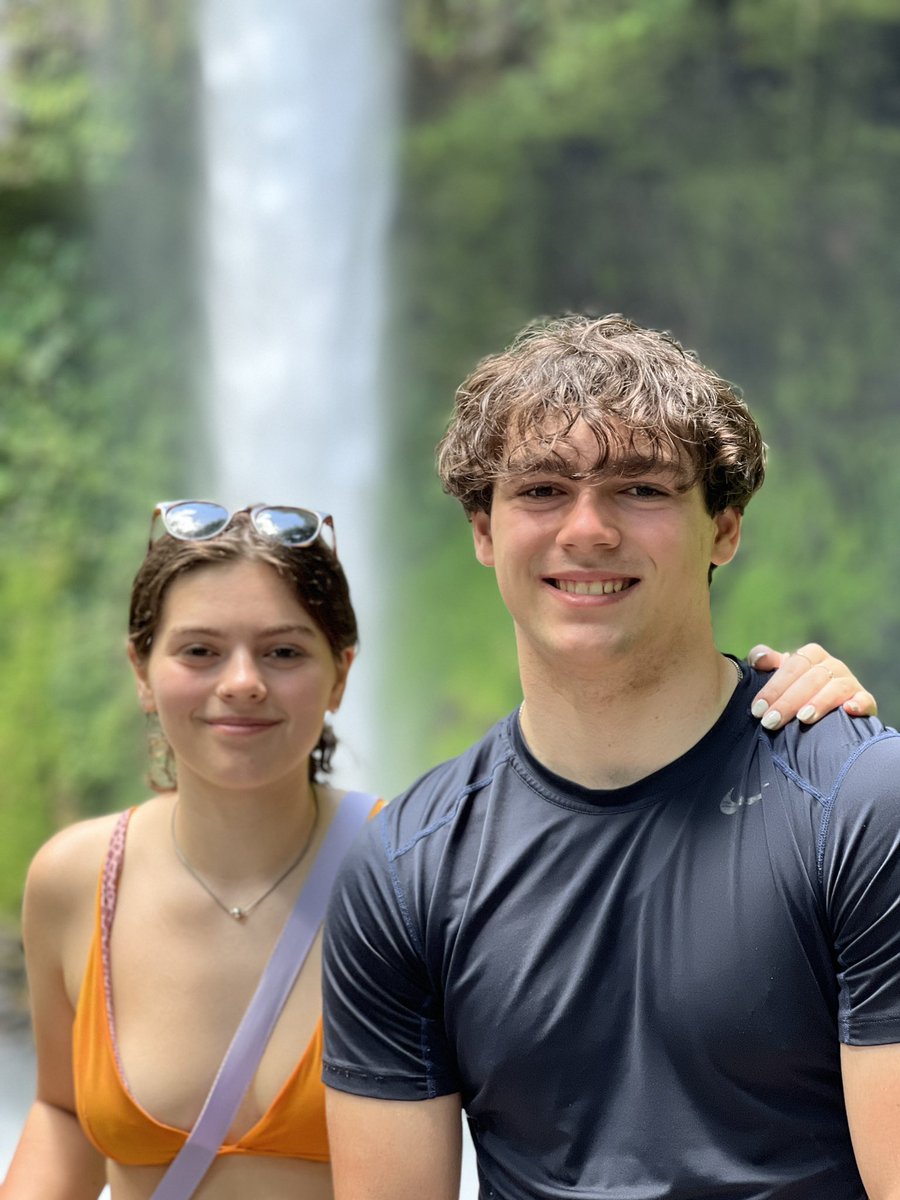 DoctorJOtto's tweet photo. La Fortuna Waterfall @MonomoySchools @ScienceWithMrB @MRHSMsOliver #MonomoyInCostaRica2024 https://t.co/T3Yt7tmC6s