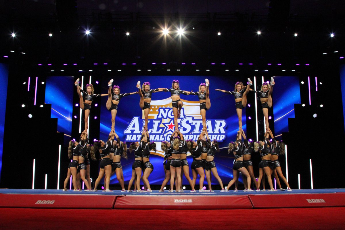 Cafelines_'s tweet photo. 9 days and counting… 🌎🐈‍⬛💜 #F2AVS #CheerAthletics #cheerleading #cheer #CAfelines #cheerleadingworlds #worlds2024 #worlds https://t.co/ANtpnvTiUG