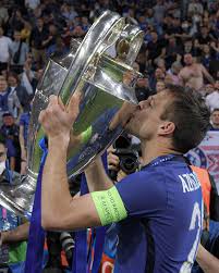 BlueBlood2510's tweet photo. London will always be blue 🏆🏆💙 https://t.co/OTRFPdMx9z