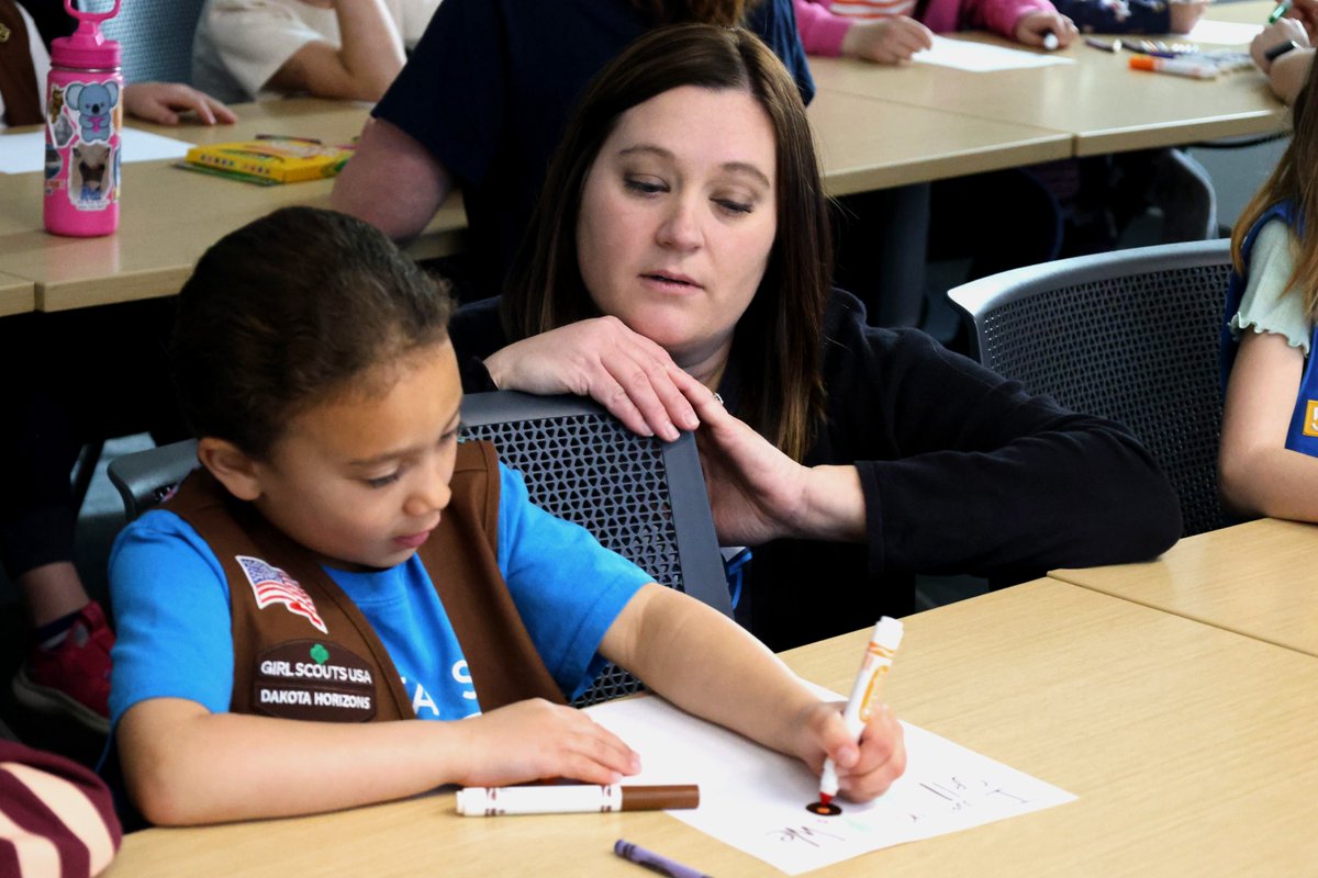 We love it when people come to visit campus! Last week Girl Scouts Dakota Horizons hosted a badge day with CybHER; about 50 girls came from Watertown, DeSmet, Madison, Howard, Sioux Falls, & Yankton. Thanks for the lessons, @CybHER_dsu! @dakotahorizons