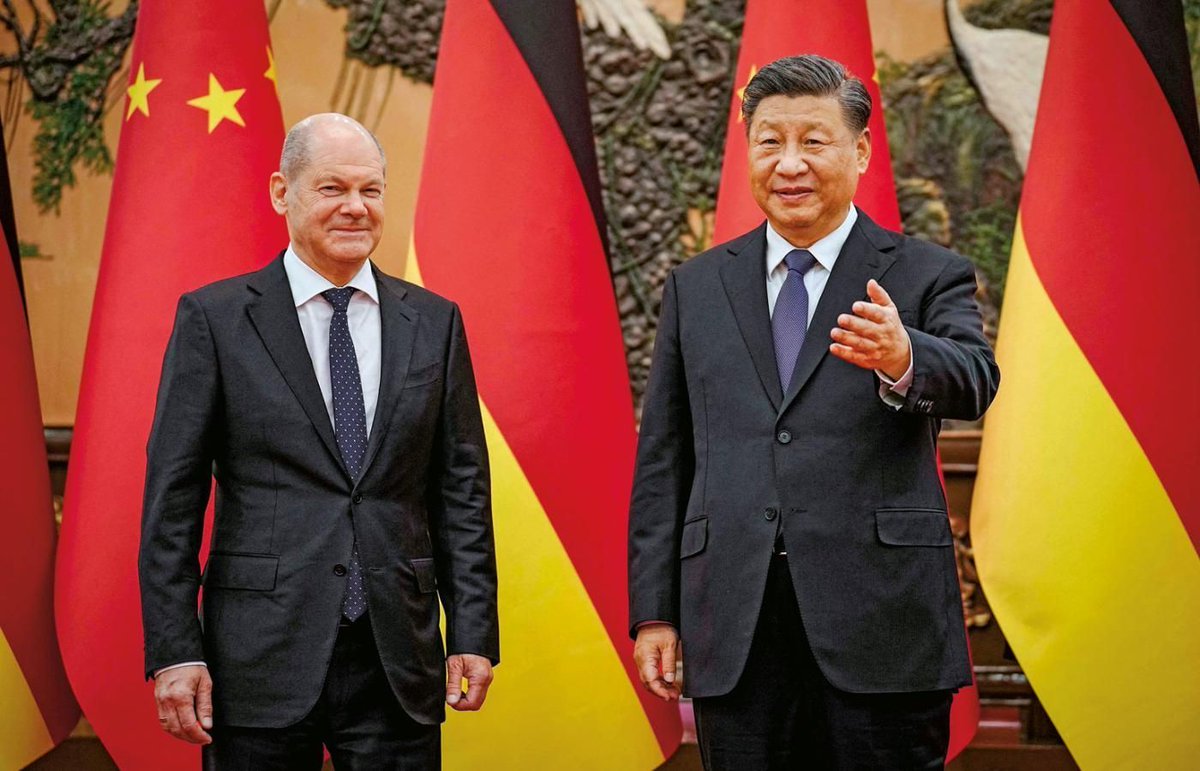 🇩🇪🗣️🇨🇳 El canciller alemán, Olaf Scholz, afirma haber instado a Xi Jinping a presionar a Rusia para que ponga fin a su guerra “sin sentido” en Ucrania y que el presidente chino ha aceptado respaldar una conferencia de paz en Suiza.