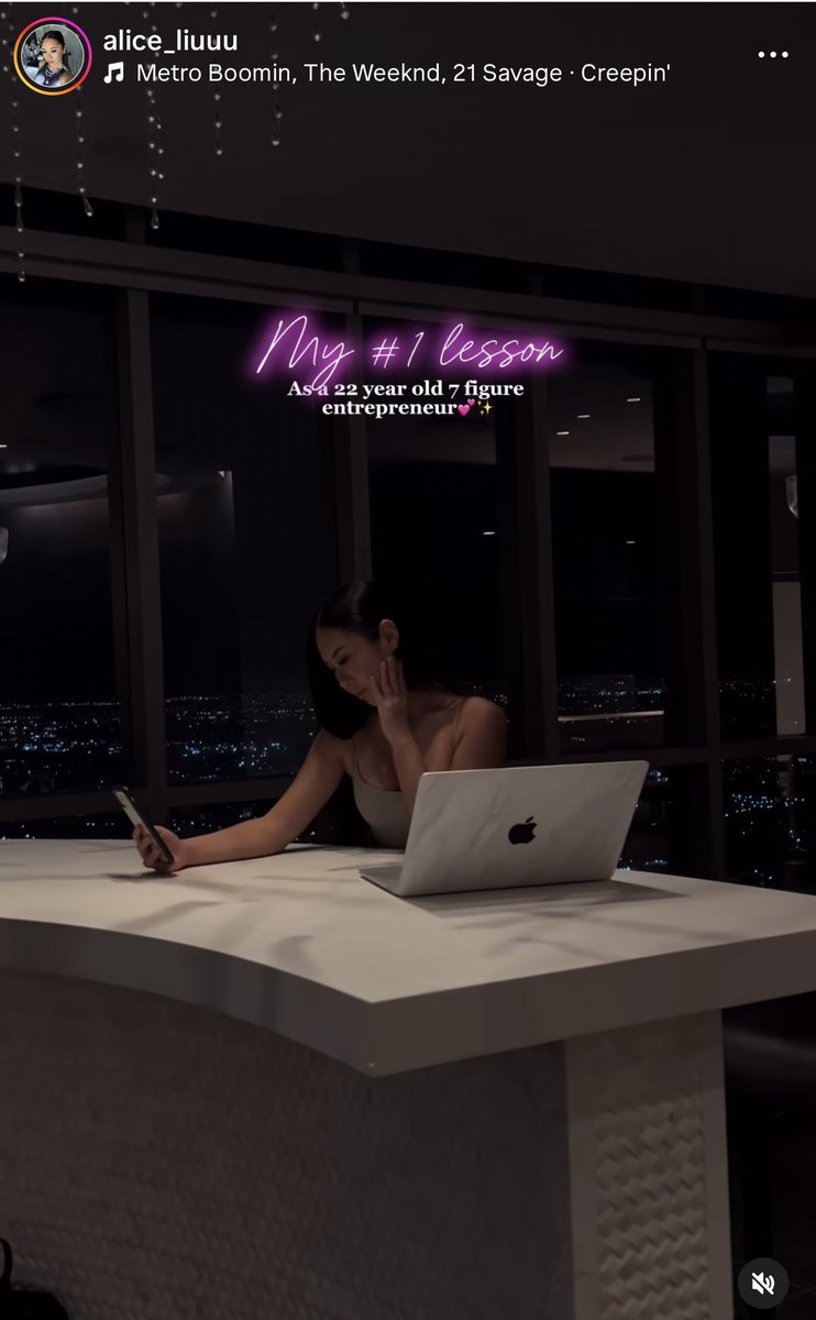 #beforethemoney: I’ve seen millionaire Girlbosses start from the same place as me, with checking account screenshots and $2 or $3 left in their account. One is Alice Liuu. She’s one of the plenty girls who snapped receipts before they got rich. She’s made $1mill+ in dropshipping.