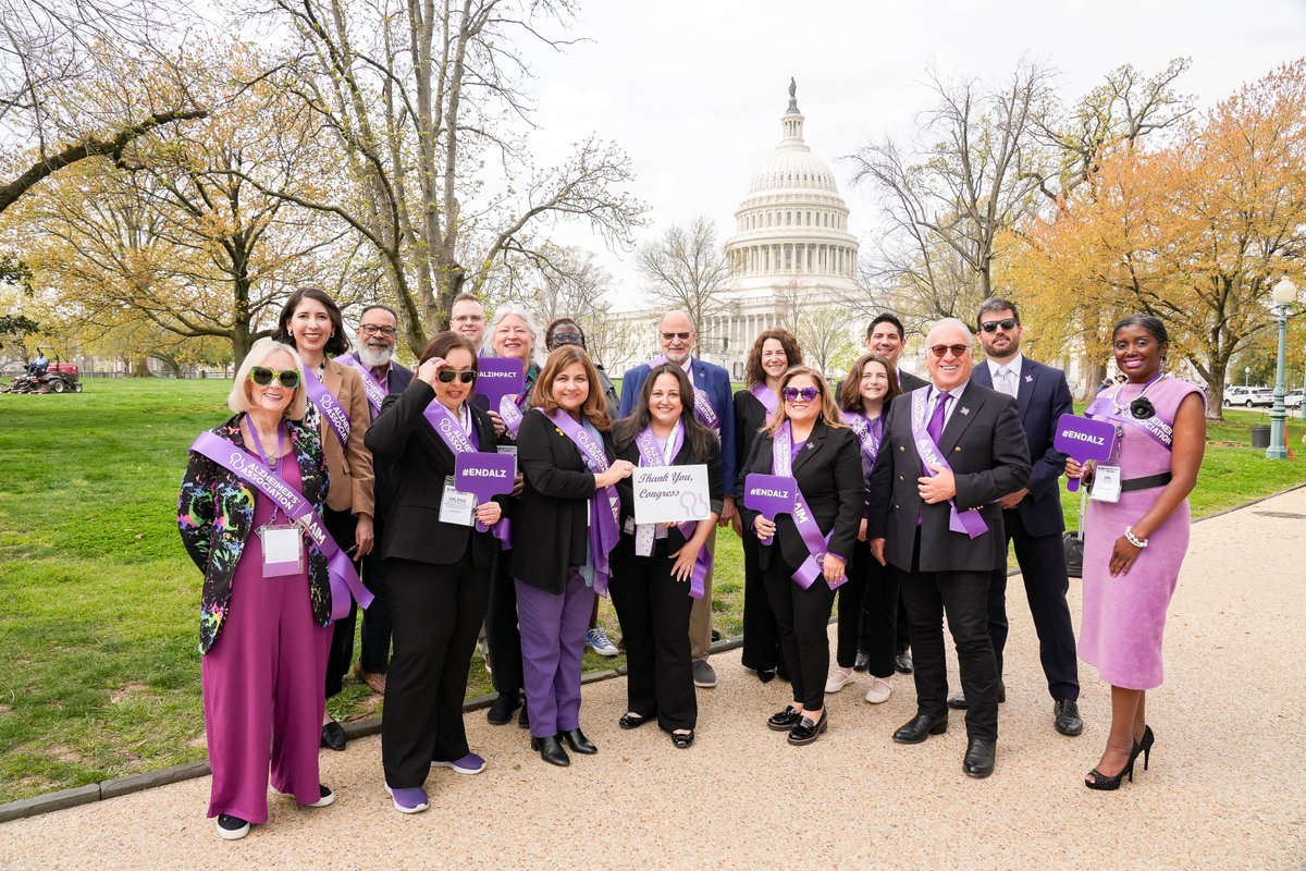The #AADAPTAct Act would provide primary care physicians education and training to improve Alzheimer’s and dementia detection, diagnosis, care and treatment 🔬. Tell Congress to support this bill today: p2a.co/rn9Vm6r