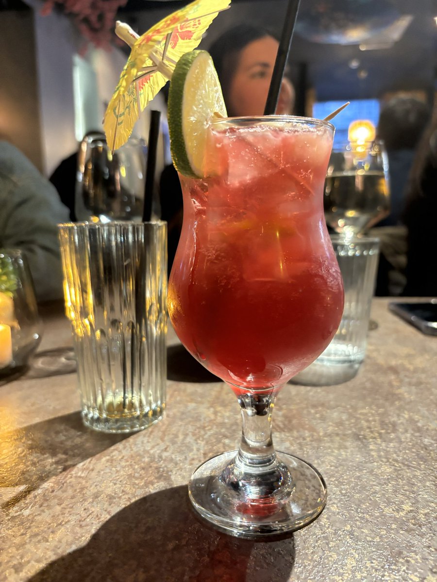 Today was a really difficult day but so far things are a bit brighter tonight. Glad I was pushed to go meet up with the book club girls for some food and a wee cocktail 🥰