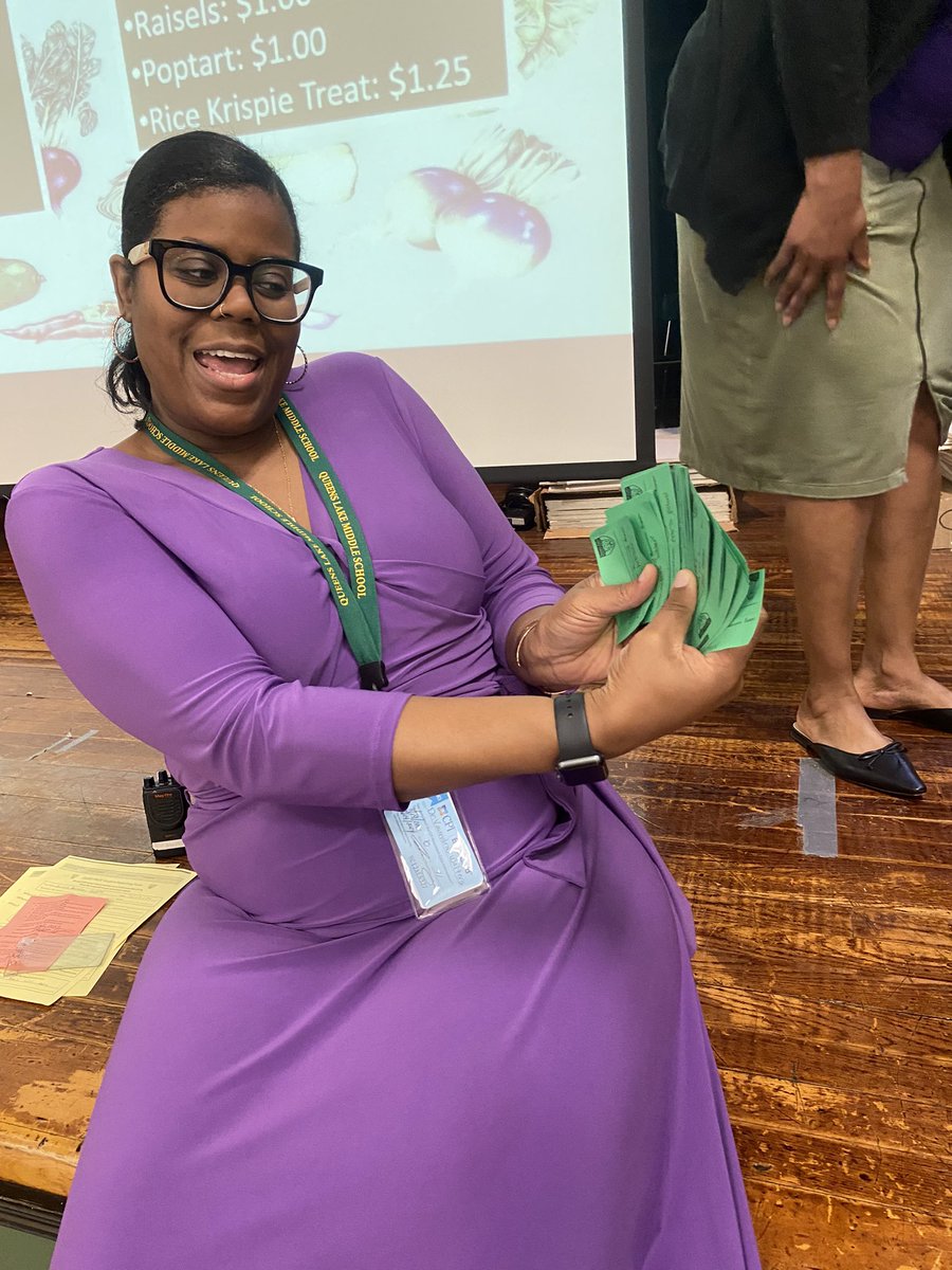 GoQLMS's tweet photo. We celebrated #purpleup day at the Lake today! We also had students redeeming their PRIDE tickets at the prize cart! #monthofthemilitarychild #PRIDEinUS @YCSD @VaundraW @CWelch621 https://t.co/ap13Spp4dm