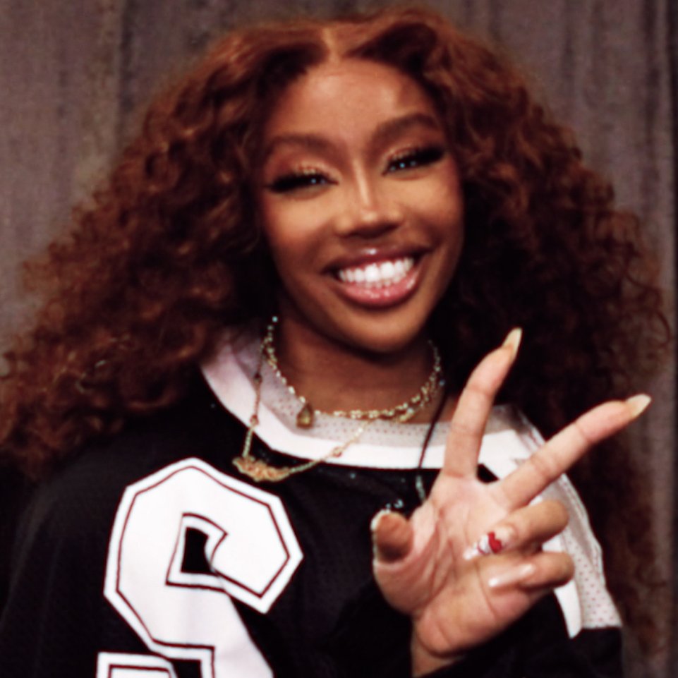 szaoncharts's tweet photo. .@sza's "Saturn" has earned its second biggest streaming day on Spotify yesterday with 3.539 million streams. https://t.co/oPDb7erk2A