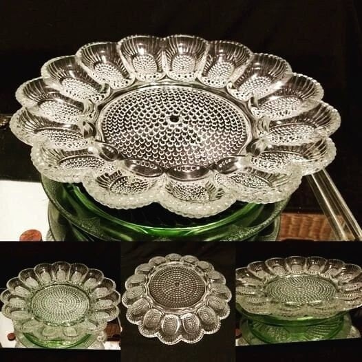 DWedgeCreations's tweet photo. #etsy shop:Hobnail Egg Plate https://t.co/SBtpBtv6Kw #hobnail #indianaglass #easter #eggplate #hobnaileggplate #artglass #eggplatter #deviledeggplate #wedding #pressedglass #relishdish #presentations #deviledeggs #artglass #relishplatter https://t.co/l2h9p6AC4E #art https://t.co/6RqSGMLYAF