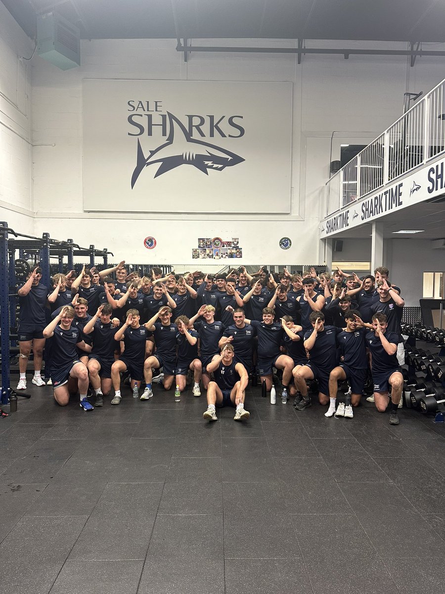 Final session of the 2023-24 season for @SaleSharksAcad U17’s this evening. Four award winners from left to right, Fred - creative attacker, Sam- defensive warrior, Tom - relentless athlete & Dylan -best teammate. Great bunch to coach!🦈⏱️