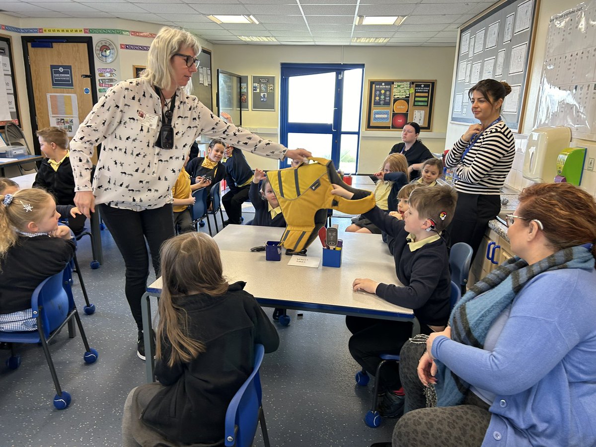 Another busy day today with a visit from Moose, the audiology support dog. Moose lives with Mrs Wilson who is a Teacher of the deaf for the Rotherham HI team. The children enjoyed giving him a brush, putting on his life jacket and asking lots of fabulous questions.