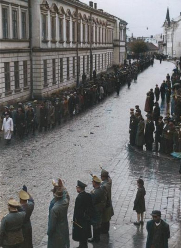 This picture was taken in 1943 in the town of Sanok in southeastern Poland. The thousands of people you see are Ukrainians lining up to join the Waffen-SS. After the annexation of Eastern Poland by the Ukrainian SSR, Sanok remained part of Poland.