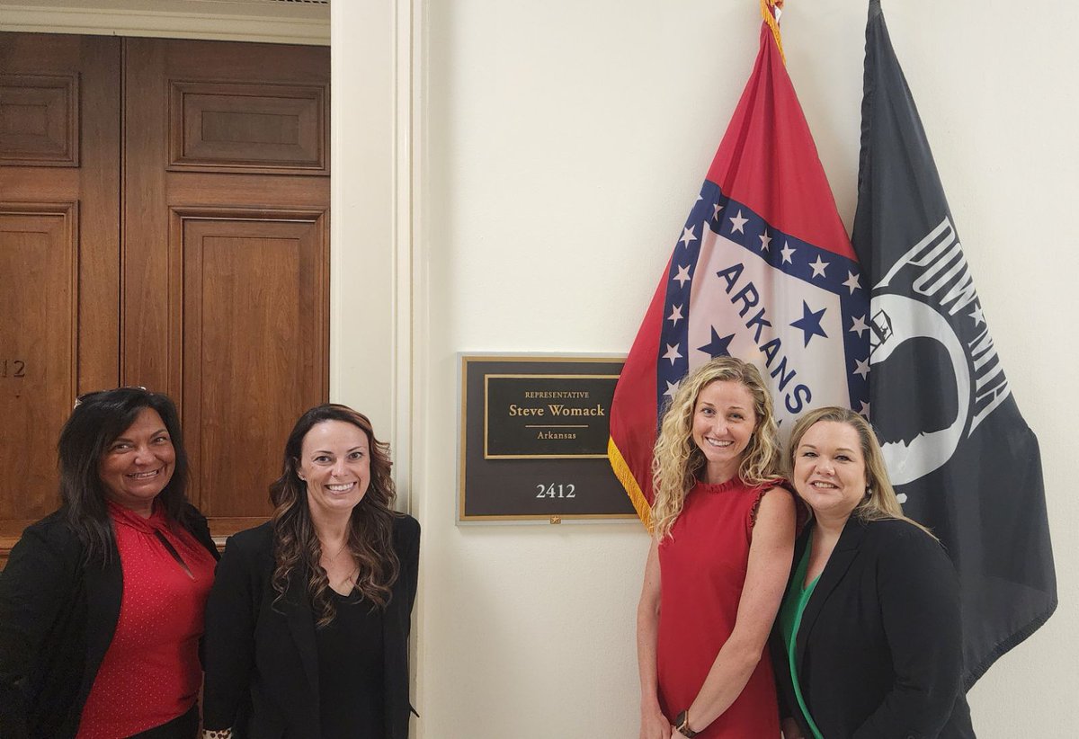 Thank you <a href="/rep_stevewomack/">Rep. Steve Womack</a> and Grace for your support of Emergency Nurses!
#ENAinDC #DOTH24 <a href="/ENAorg/">ENA</a>