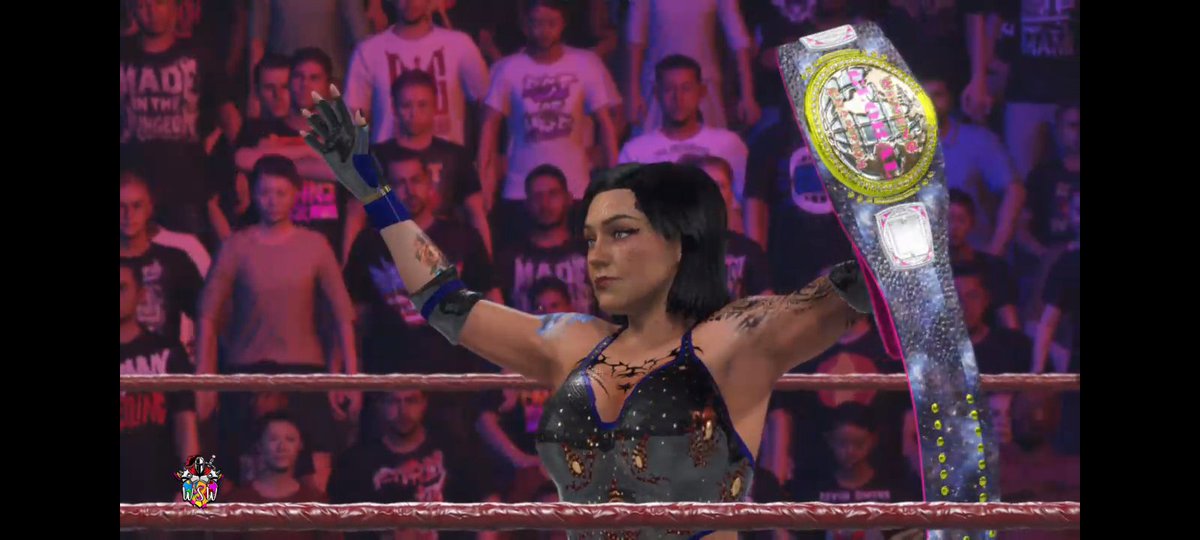 This fight here? This is what you call making your shot count! #AndNEW