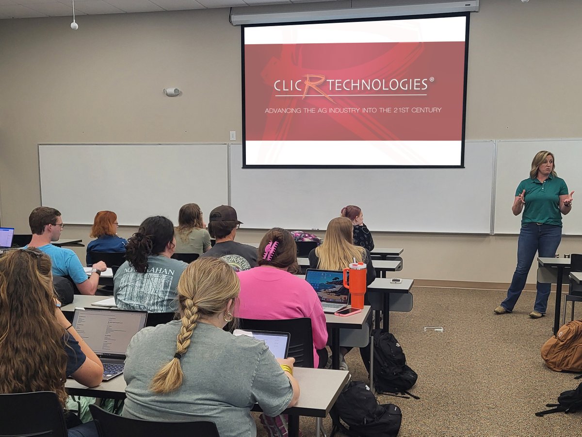 clicRweight's tweet photo. Special thanks to Dr. Alex McLemore and Dr. Erin Porter for their hospitality and the opportunity to demonstrate the ClicR system and its capabilities to our future AG industry leaders of America. 
"You can’t manage what you don’t measure!”
Doug Hicks  ABAC Beef Unit Manager https://t.co/bAOpYADIJG