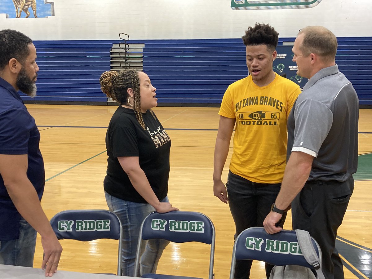 Congrats to @RamNationCRHS student-athletes Rayna Dixon, Emily Shook, Braylon Williams, and Kaleb Johnson on signing to play at the collegiate level! @CypressRidgeHS @emily24240464 @bdw2706