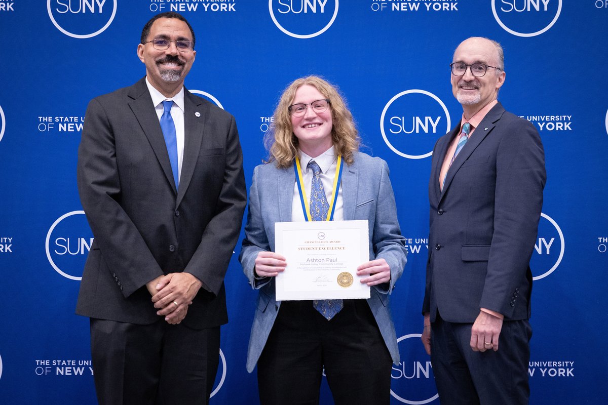 Congratulations to MVCC students Madison Houppert and Ash Paul — recipients of the SUNY Chancellor’s Award for Student Excellence! We are so proud of you and can't wait to see all that you accomplish! ✨ Read more about them: bit.ly/3UjtCLc