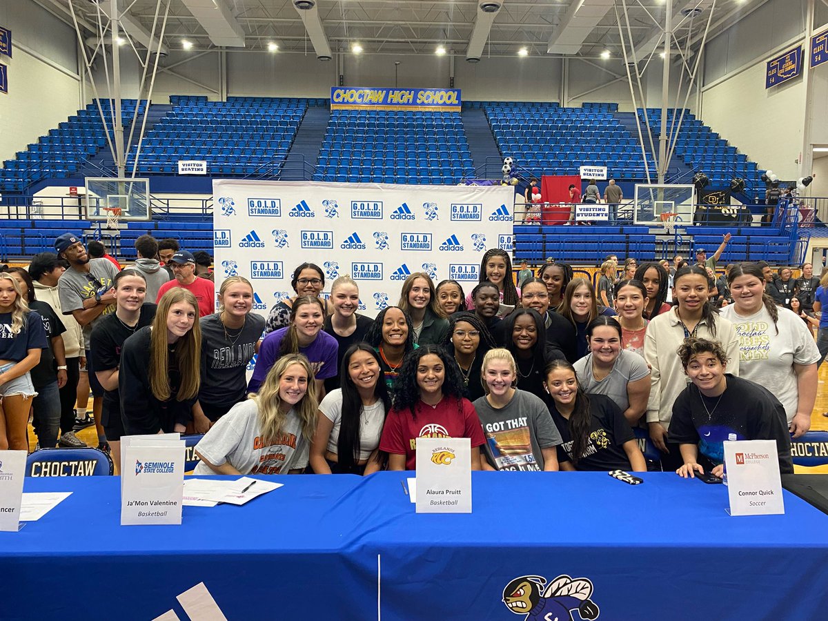 Lady Jacket Basketball tweet media