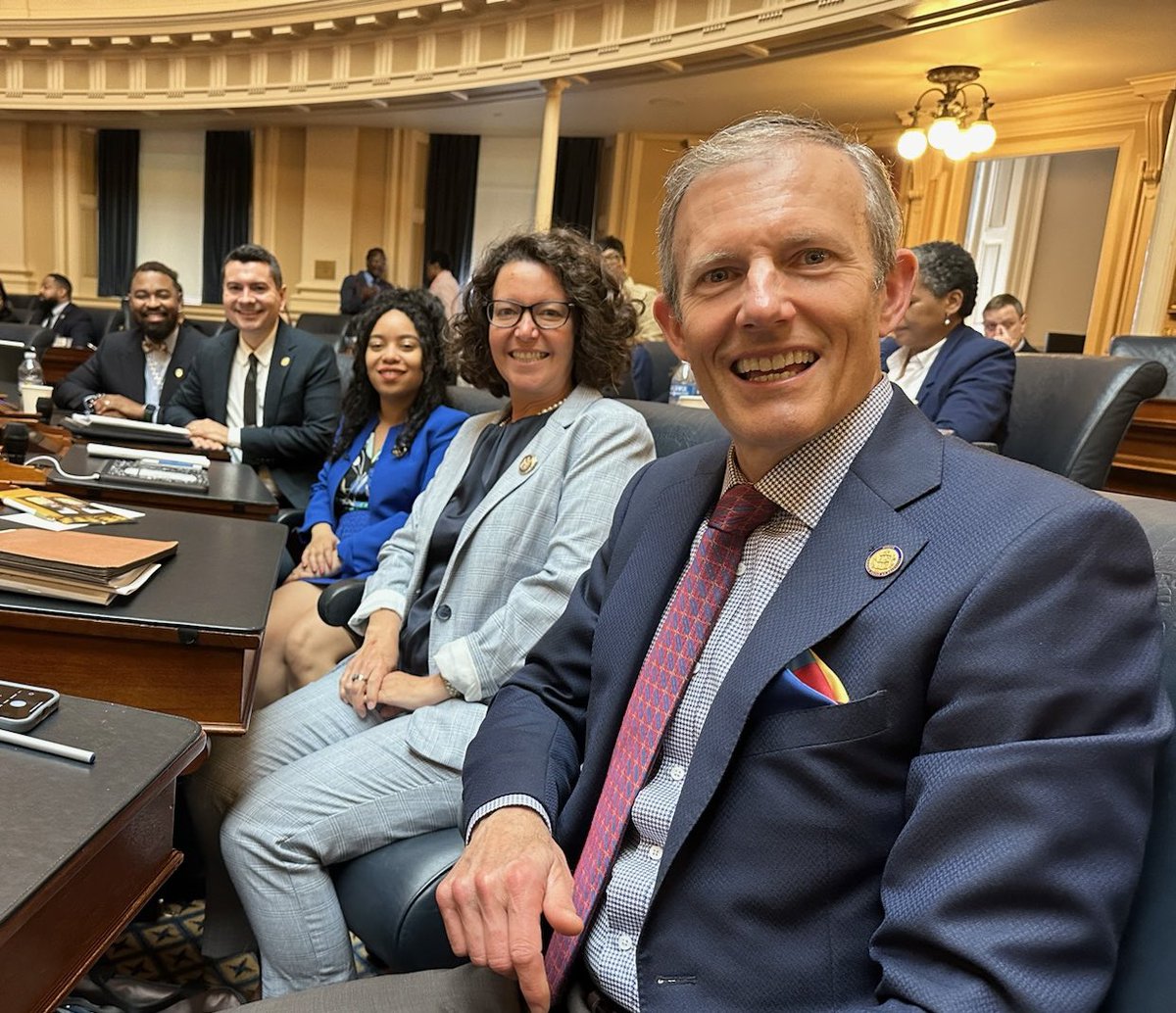 Just adjourned Sine Die in our 2024 Reconvened Session! Hello from the Middle Row Caucus!