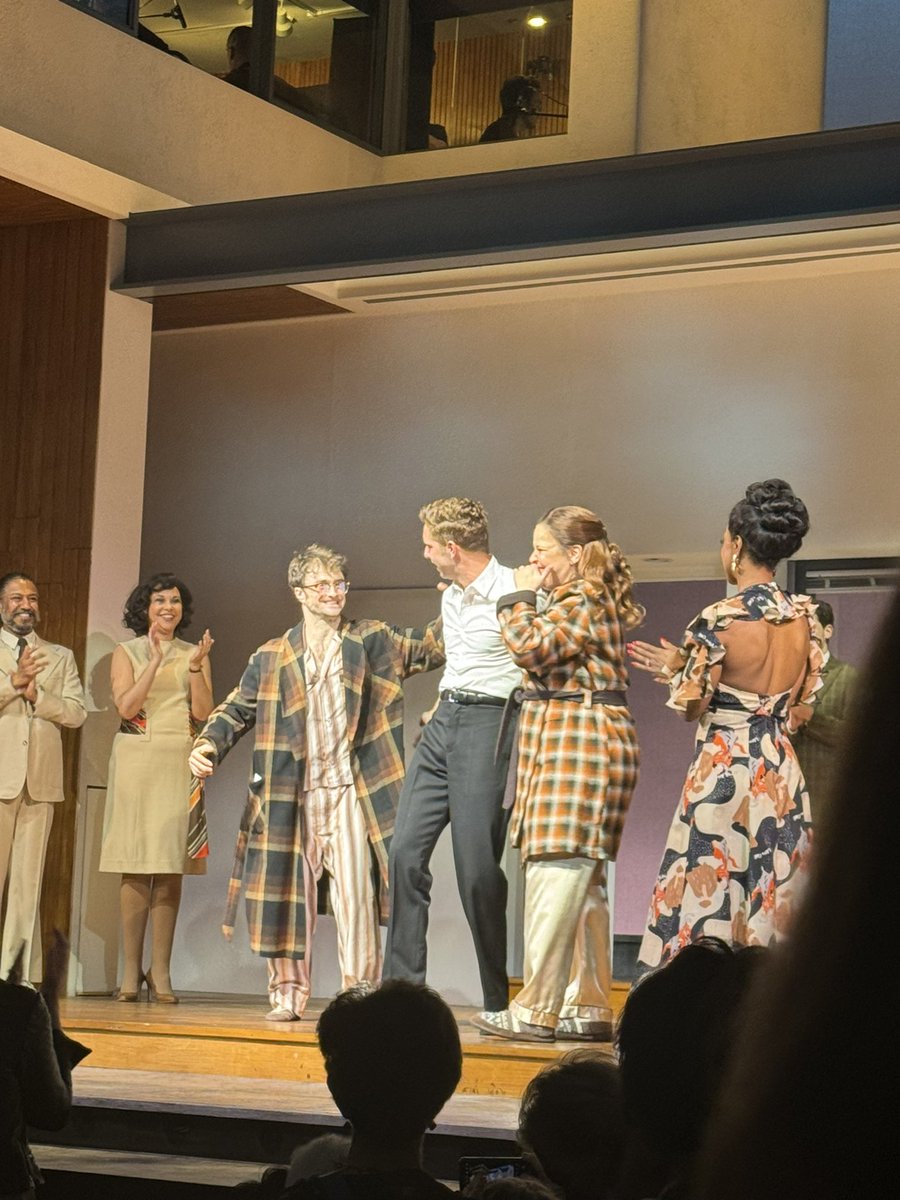 GoldenWinter_28's tweet photo. Slight delay to our episode today cuz of #MerrilyWeRollAlong 😅 it’s just beautiful ❤️ talk on Friday! If you get a chance to see this please do! Cheers up your day 🥹

#DanielRadcliffe
#LindsayMendez
#JonathanGroff
#CoreyMach amazing understudy!!
#StephenSondheim
#BroadwayCares https://t.co/LE06jde1kD