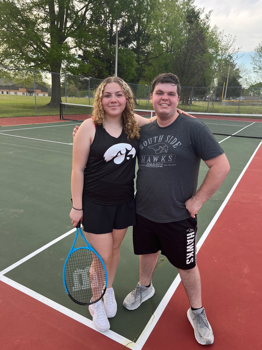 SSHS #HawkNation 🎾❤️ 🎾Big shoutout to Raine Johnson and Clark Burkhead for securing victories in their singles matches! #RiseUP #winning @SSHSHawks @JmcssA