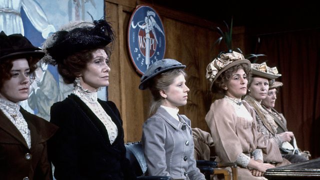 11:35pm TODAY on @BBCFOUR

From 1974, Ep 2 (of 6) of the #BBC #Drama 📺 #ShoulderToShoulder - “Annie Kenney” directed by #WarisHussein and written by #AlanPlater

🌟#GeorgiaBrown #SiânPhillips #AngelaDown #PatriciaQuinn #SheilaAllen #RonaldHines #FultonMackay #RobertHardy