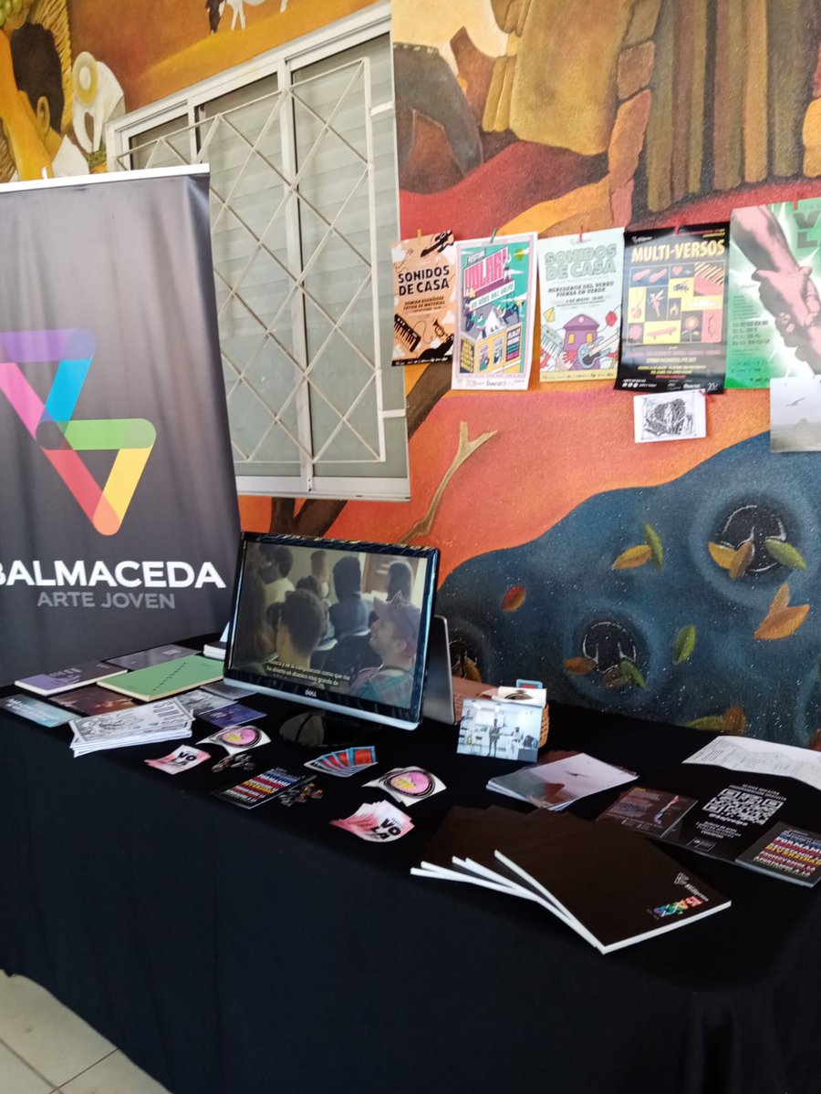 bajvalpo's tweet photo. Hoy fuimos parte, junto a nuestro stand de BAJ Valpo, del encuentro de la Semana Educación Artística en el Centro Cultural de Quilpué. En la instancia pudimos conversar y dar a conocer nuestra institución a representantes de establecimientos educaciones de la región. https://t.co/uR1mbrjjxR