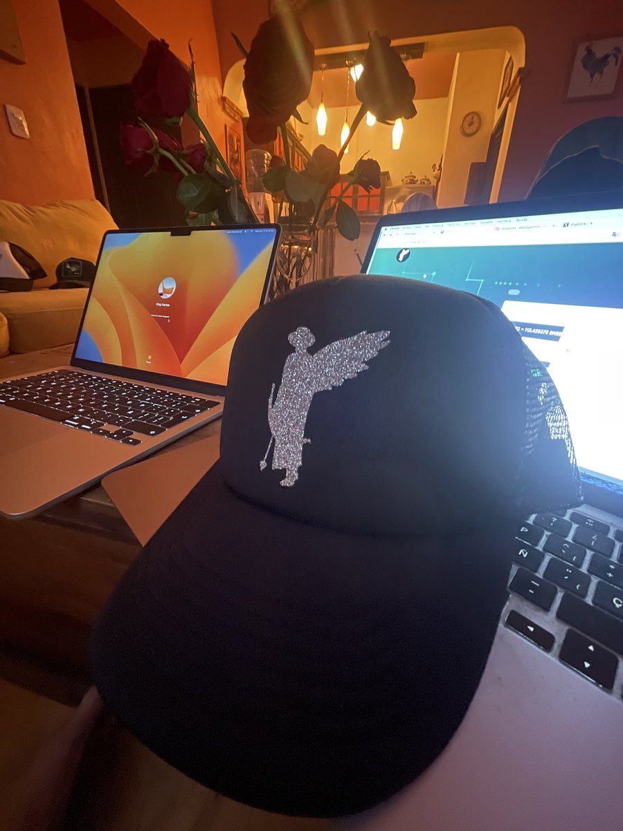 aarosenation's tweet photo. Building a Soft and Easy Tokenizated Heaven On Earth LifeStyle for the $Aarose holders where infinite abundance is been created in a magic and powerful quantum way @pinchechuchismo https://t.co/lljBqAa4tW