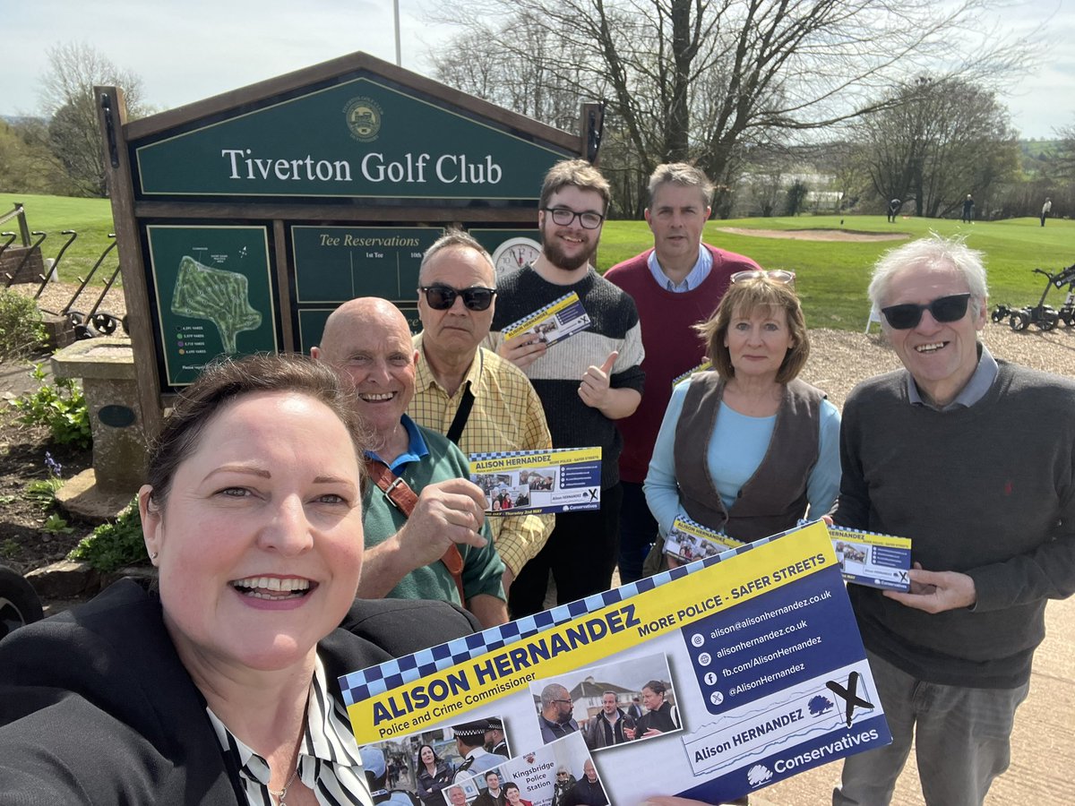 AlisonHernandez's tweet photo. Volunteers deliver leaflets, knock on doors, telephone canvass and speak with residents to share the results of my efforts for the people of Devon, Cornwall &amp; the Isles of Scilly. I use these visits to listen to voters concerns and even compliments! #VoteConservative #2ndMay https://t.co/VbTUfjzgOw